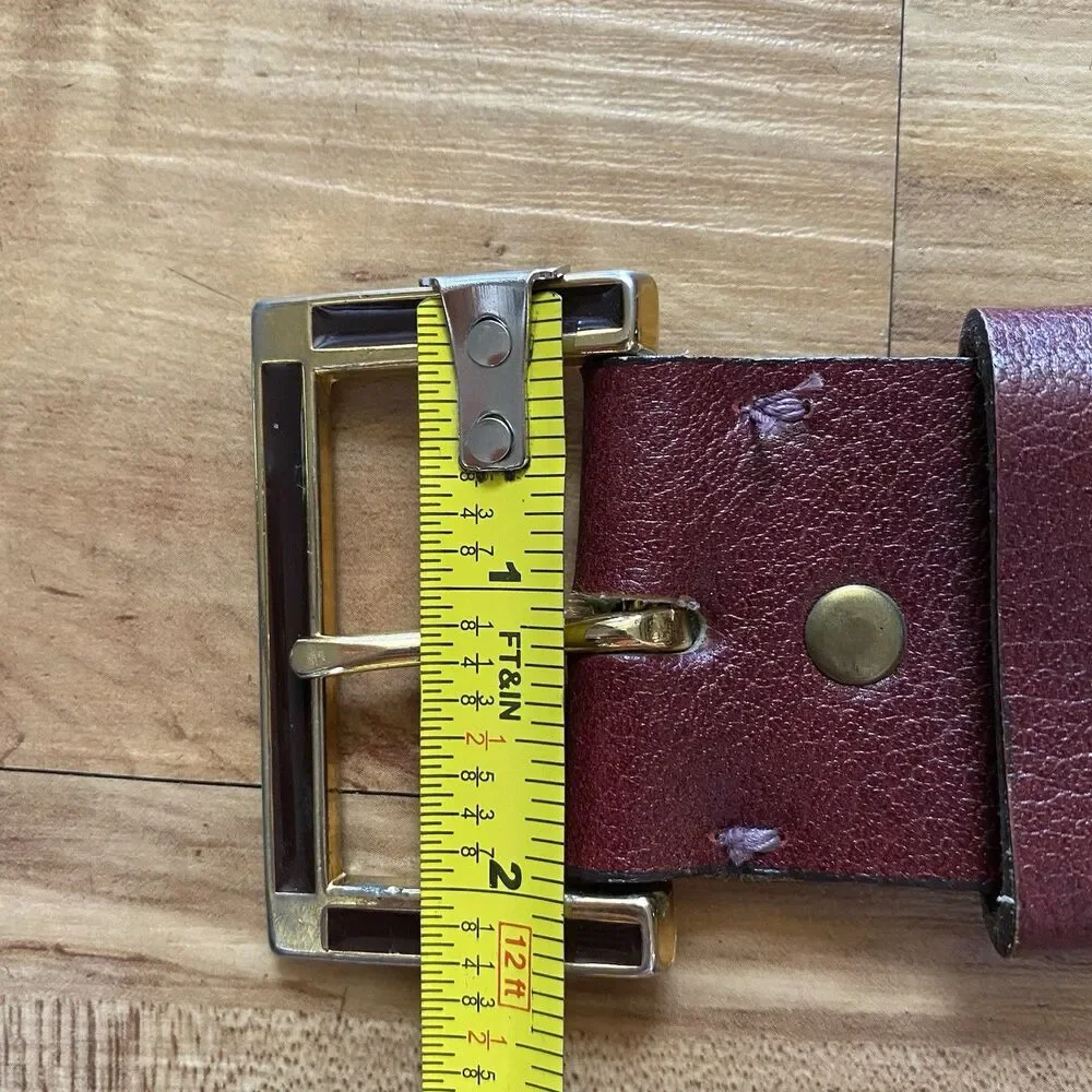 VTG Mens Sz 40 Saffiano Red Pebbled Leather Dressy Casual Work Belt Gold Buckle
